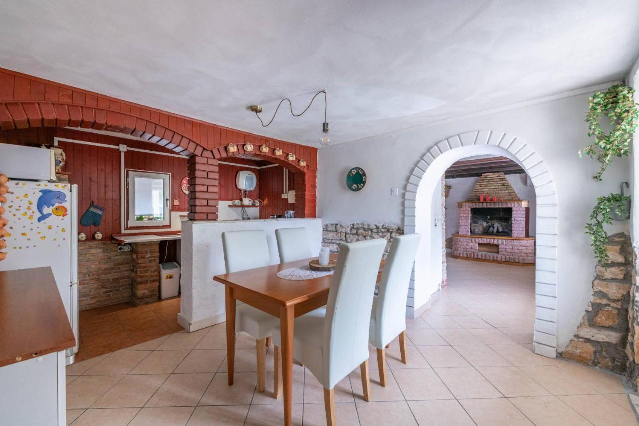 Holiday House Ruba Marčana Zewnętrze zdjęcie