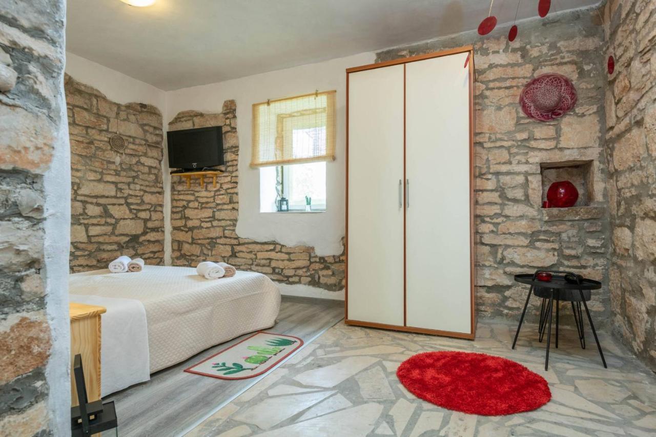 Holiday House Ruba Marčana Zewnętrze zdjęcie
